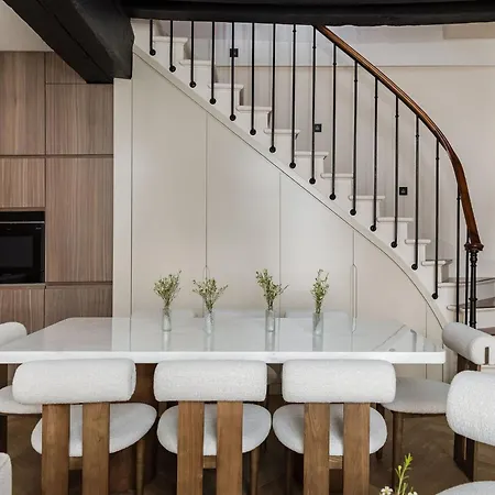Apartment Oniri - Serviced In Le Marais - Rue Du Roi De Sicile