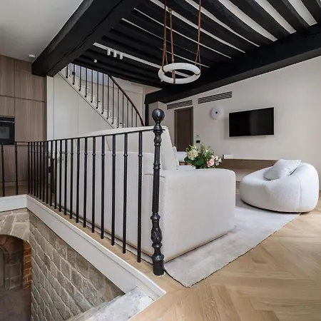 Apartment Oniri - Serviced In Le Marais - Rue Du Roi De Sicile